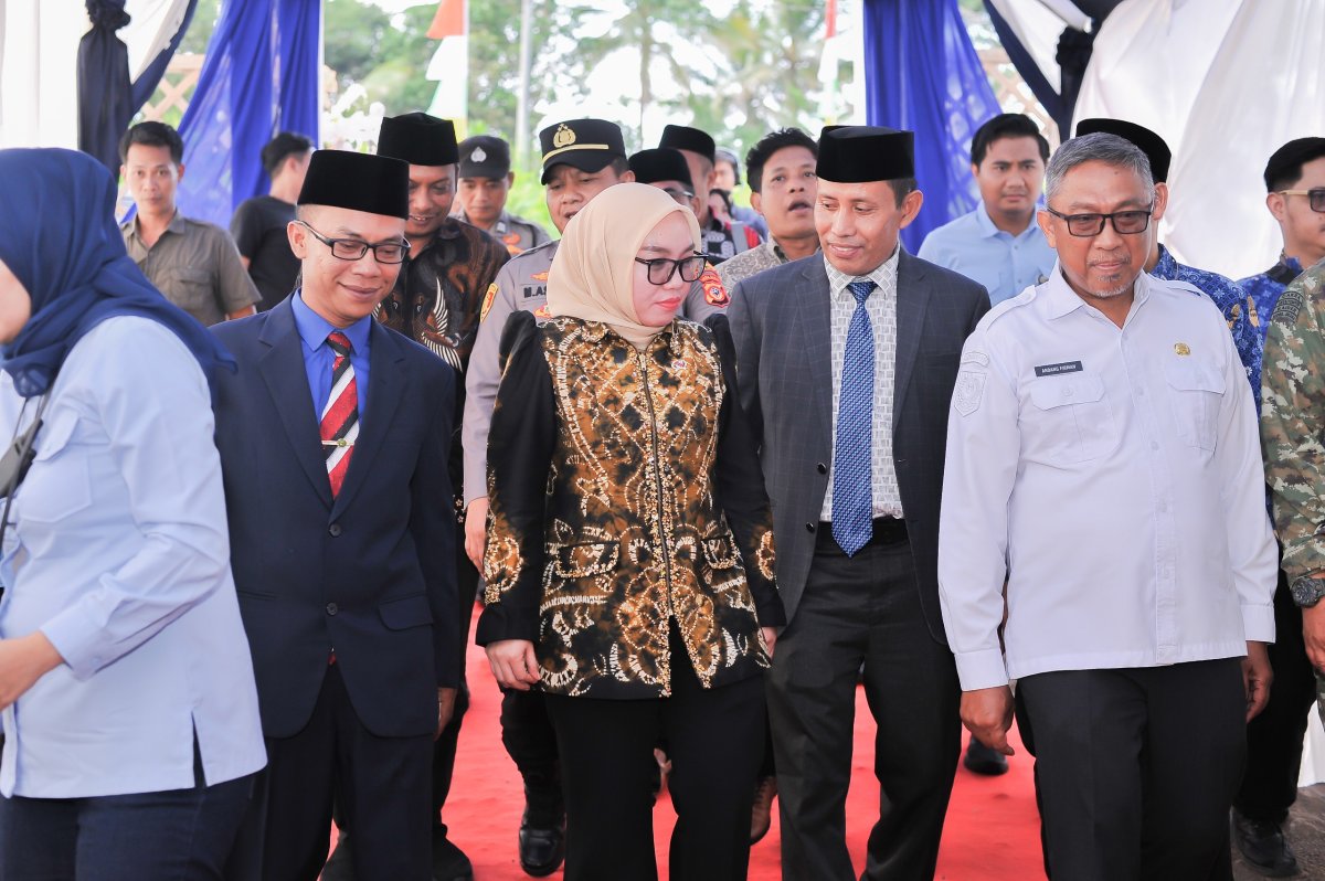 Momentum Wisuda STIT Lakbok: Wamen Koperasi Dorong Lulusan Jadi Solusi, Bukan Beban Daerah